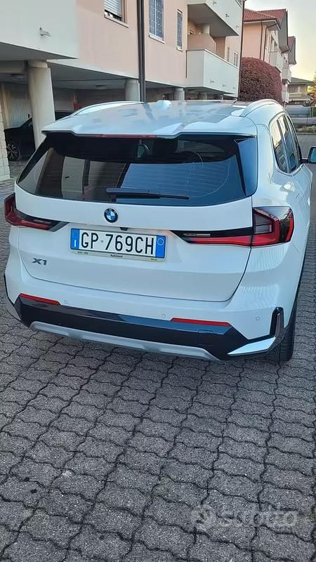 Usata BMW X1 150 CV (110 kW) 2023 Bianco SUV