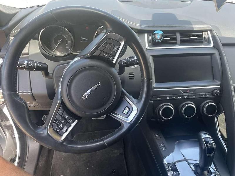 Usata Jaguar E-Pace R-Dynamic 179 CV (131 kW) 2019 Bianco SUV