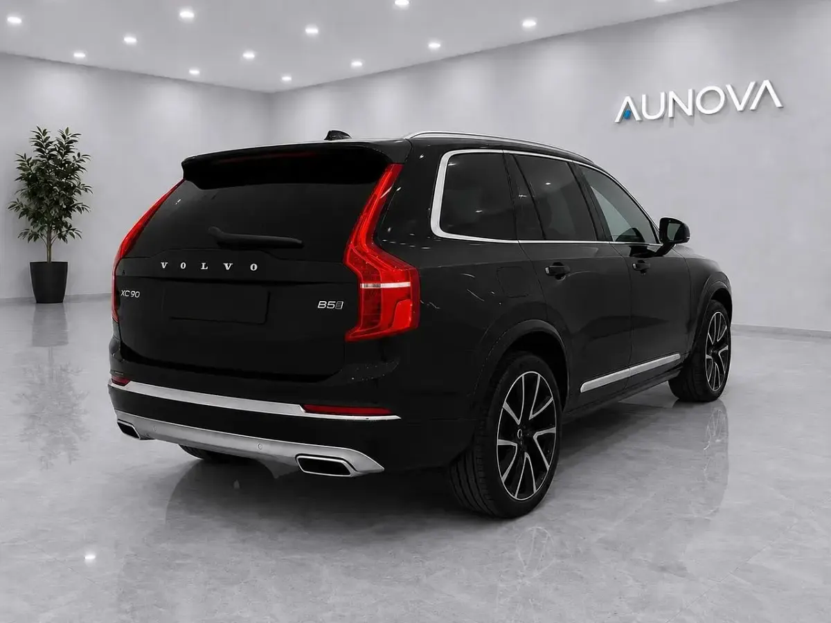 Usata Volvo XC90 Inscription 235 CV (172 kW) 2019 Nero SUV