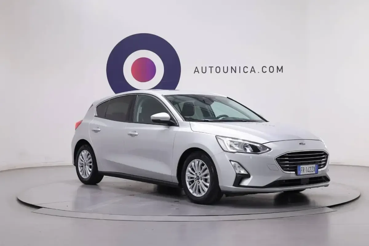 Usata Ford Focus Titanium 120 CV (88 kW) 2018 Grigio Berlina