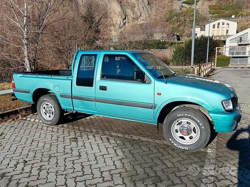 Usata Isuzu Campo 109 CV (80 kW) 1999 Pick-up