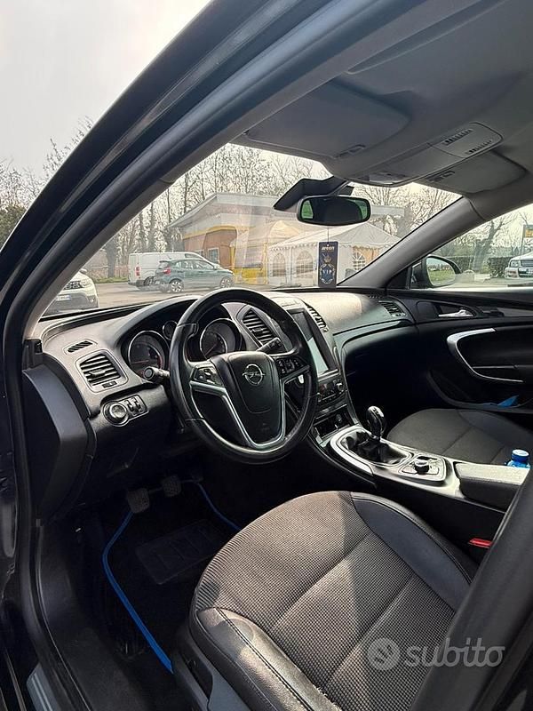 Usata Opel Insignia Cosmo 160 CV (117 kW) 2013 Nero Station wagon