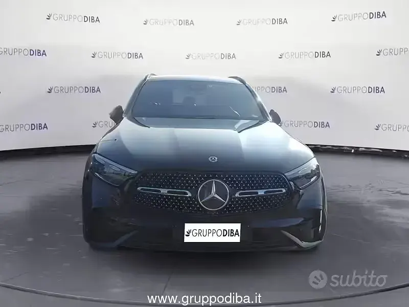 Usata Mercedes GLC220 AMG line 197 CV (144 kW) 2023 Nero SUV