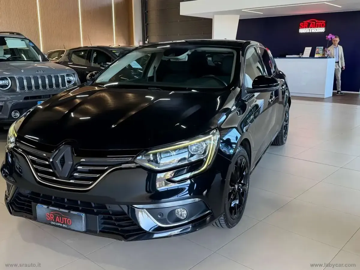 Usata Renault Mégane IV Intens 110 CV (80 kW) 2018 Nero Berlina