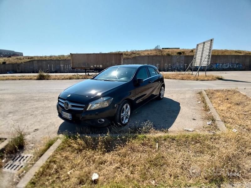 Usata Mercedes A160 90 CV (66 kW) 2014 Nero Berlina