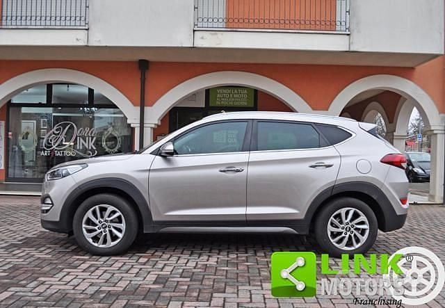 Usata Hyundai Tucson Xpossible 116 CV (85 kW) 2016 Grigio SUV