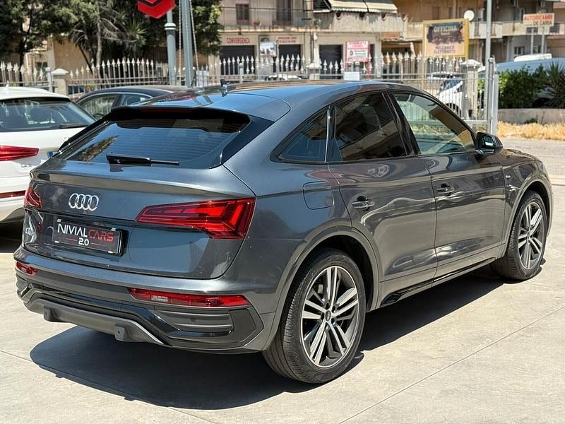 Usata Audi Q5 S-line plus 163 CV (119 kW) 2022 Grigio SUV