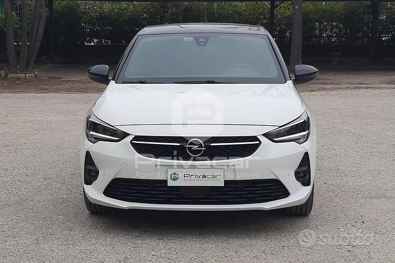 Usata Opel Corsa GS Line 101 CV (74 kW) 2020 Bianco Utilitaria