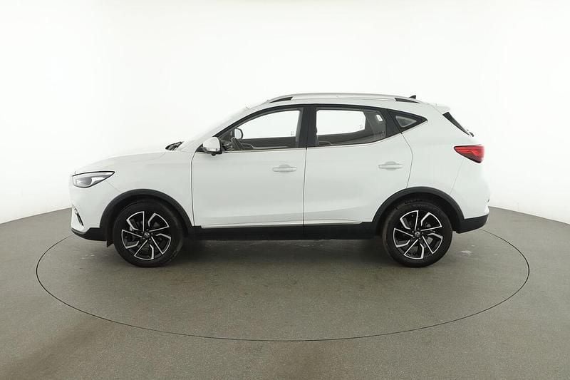 Usata MG ZS Luxury 111 CV (81 kW) 2023 Bianco SUV