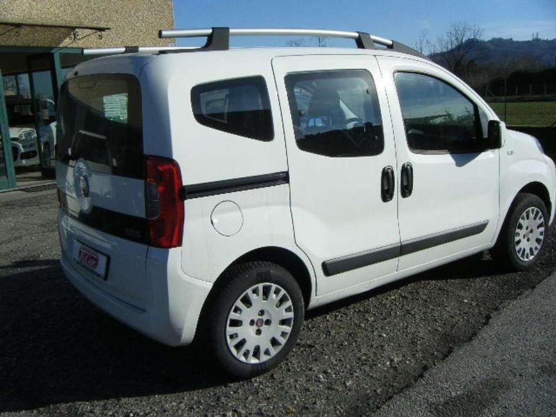 Usata Fiat Qubo Dynamic 69 CV (50 kW) 2014 Bianco Monovolume