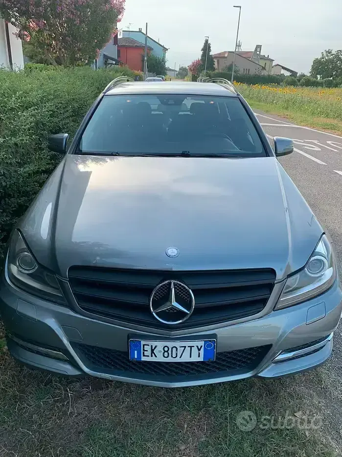 Usata Mercedes C200 136 CV (100 kW) 2011 Grigio Station wagon
