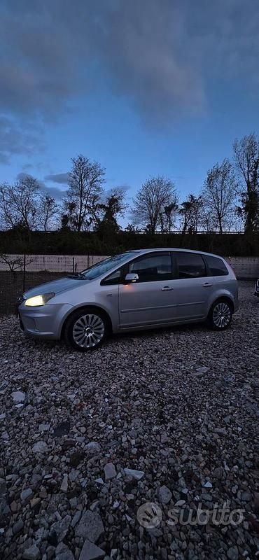 Usata Ford C-MAX Titanium 110 CV (80 kW) 2011 Grigio Monovolume
