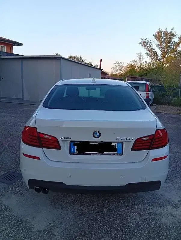 Usata BMW 528 M Sport 245 CV (180 kW) 2015 Bianco Berlina