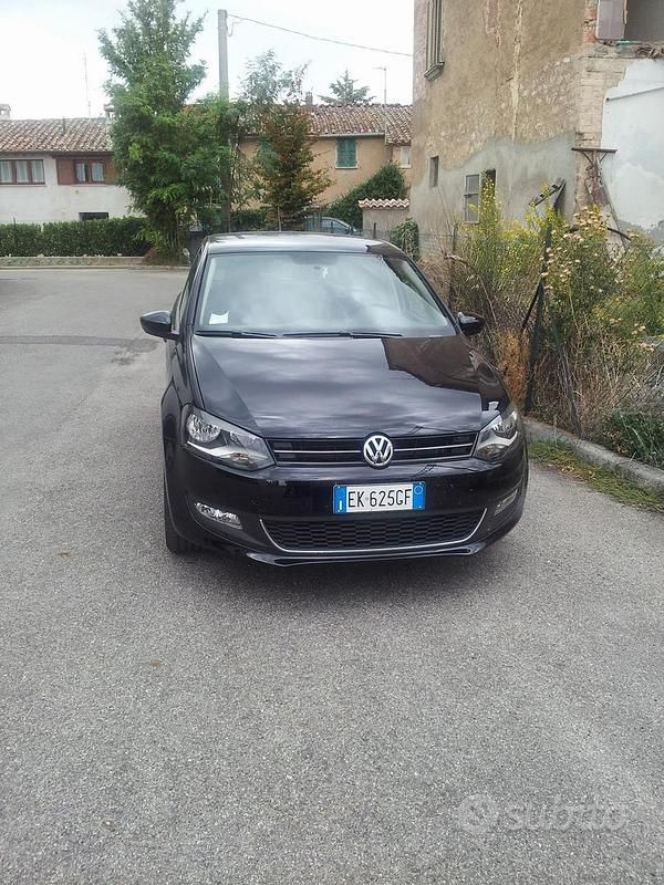 Usata VW Polo Highline 90 CV (66 kW) 2011 Nero Utilitaria