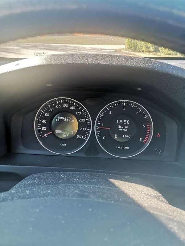 Usata Volvo V60 Kinetic 163 CV (119 kW) 2011 Station wagon