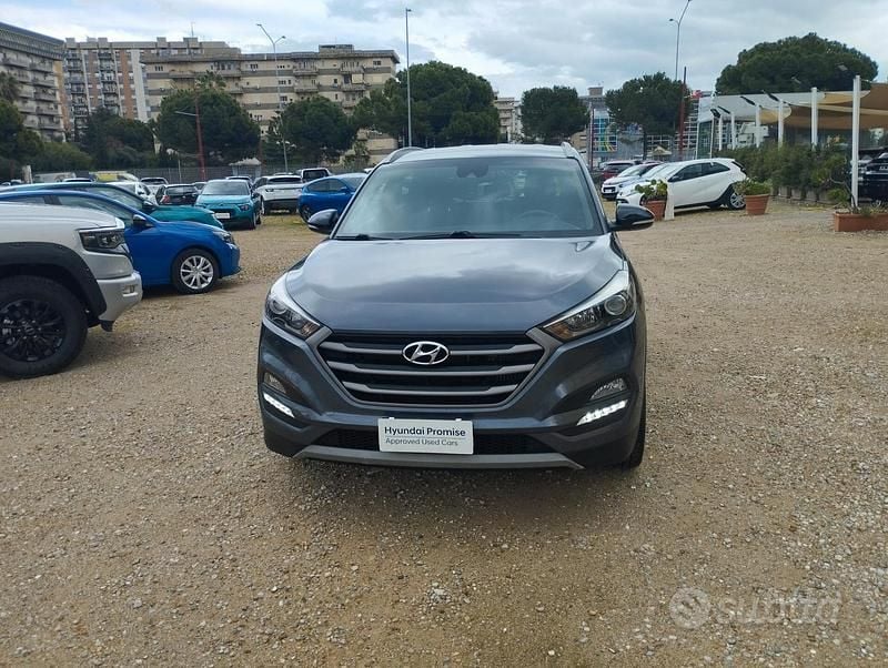 Usata Hyundai Tucson GO! 116 CV (85 kW) 2018 Grigio SUV