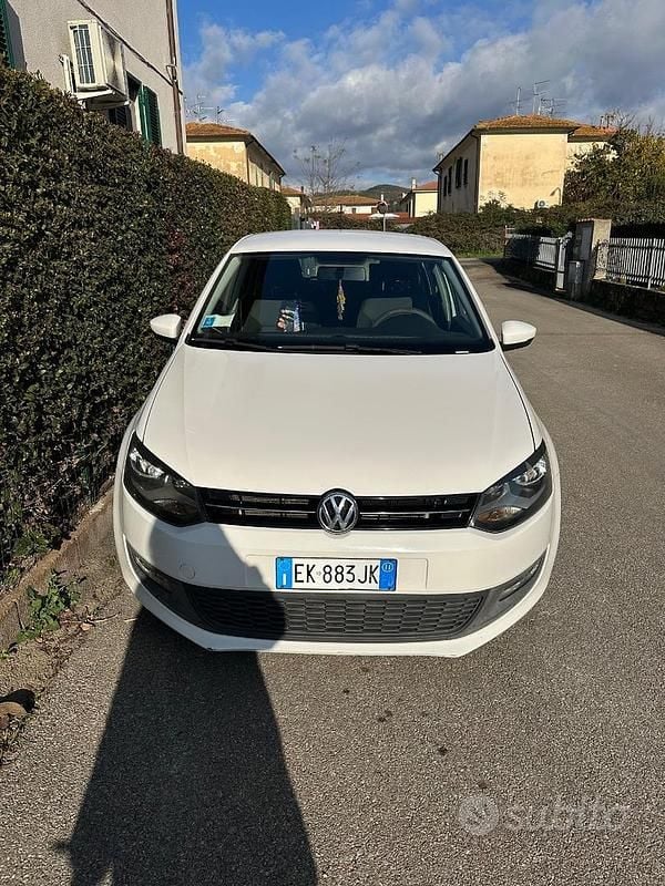 Usata VW Polo 90 CV (66 kW) 2011 Bianco Berlina
