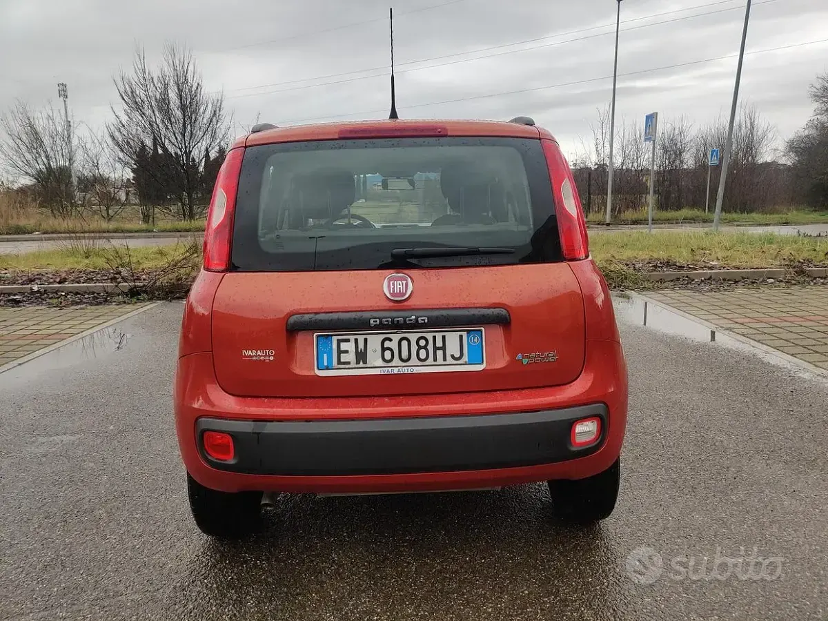 Usata Fiat Panda Easy 80 CV (58 kW) 2014 Arancione Utilitaria