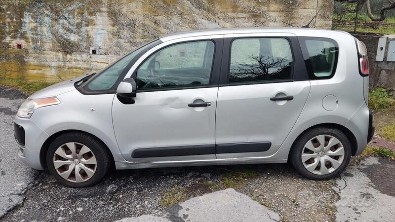 Usata Citroën C3 Picasso 92 CV (67 kW) 2012 Grigio Monovolume
