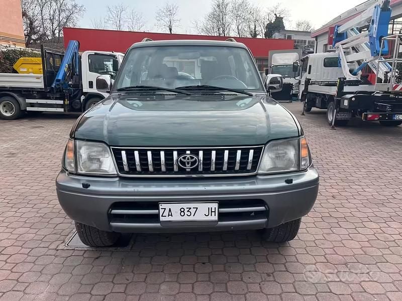 Usata Toyota Land Cruiser 125 CV (91 kW) 1999 Verde SUV