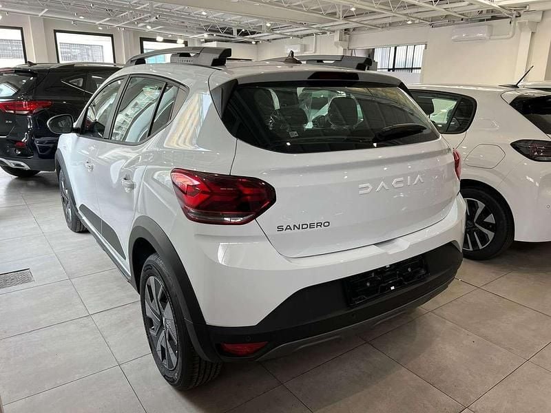 Nuova Dacia Sandero Expression 120 CV (88 kW) 2025 Bianco ghiaccio Berlina