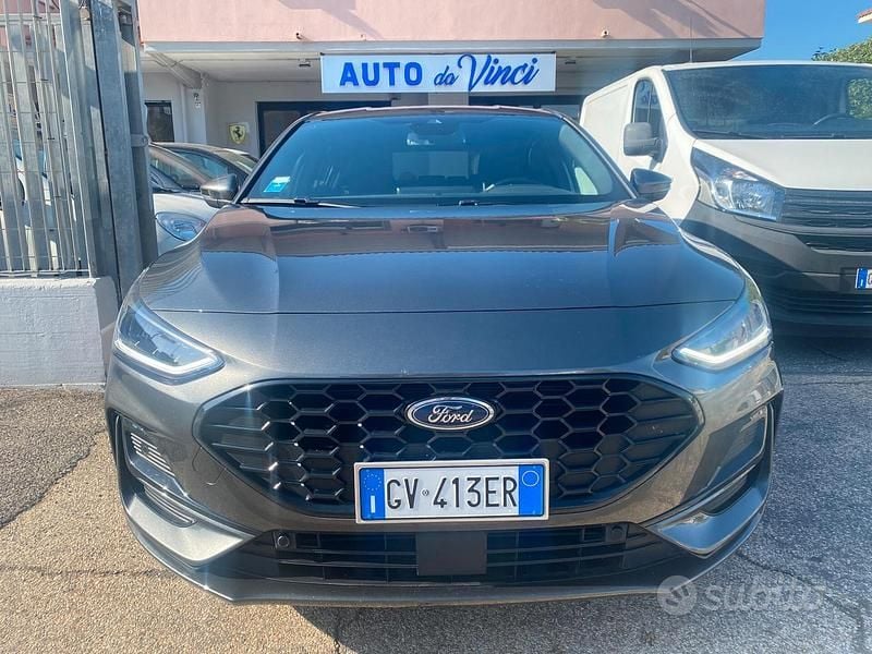 Usata Ford Focus ST-Line 125 CV (91 kW) 2024 Grigio Berlina
