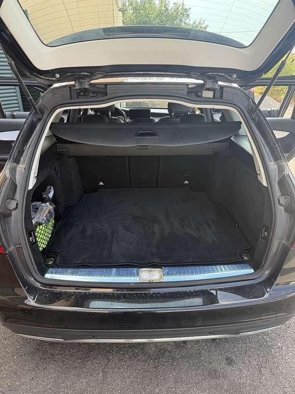 Usata Mercedes C220 Premium 194 CV (142 kW) 2019 Nero Station wagon