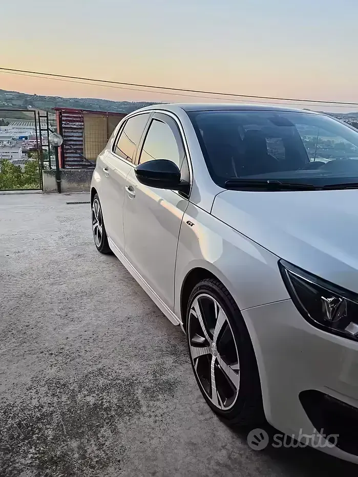 Usata Peugeot 308 181 CV (133 kW) 2015 Bianco Berlina