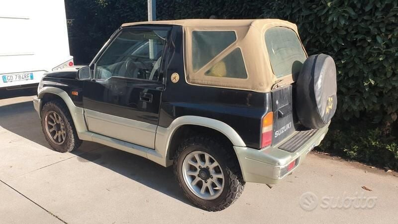 Usata Suzuki Vitara 130 CV (95 kW) 1997 SUV