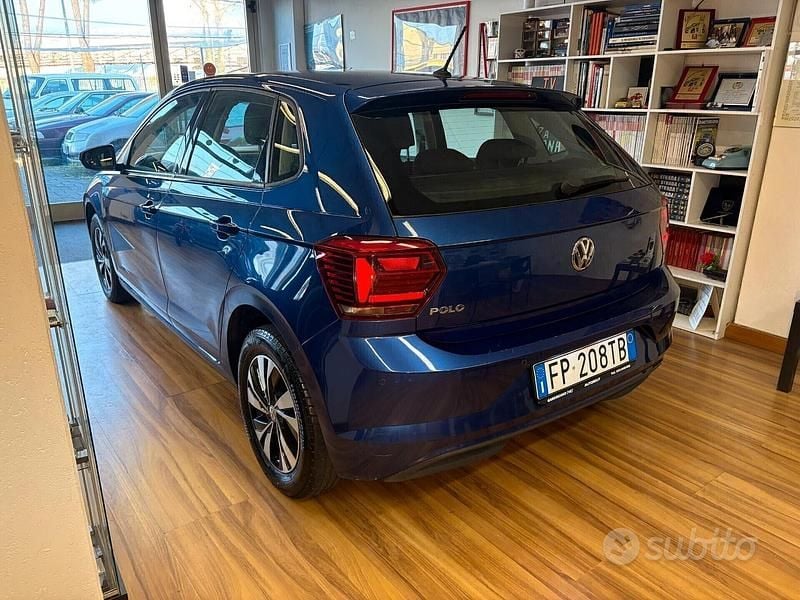 Usata VW Polo 80 CV (58 kW) 2018 Blu Utilitaria
