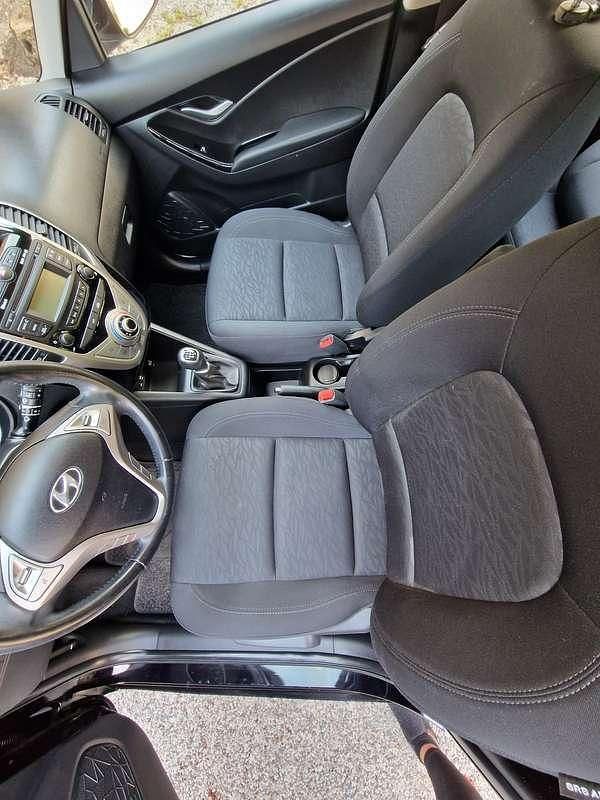 Usata Hyundai ix20 Comfort 90 CV (66 kW) 2017 Utilitaria