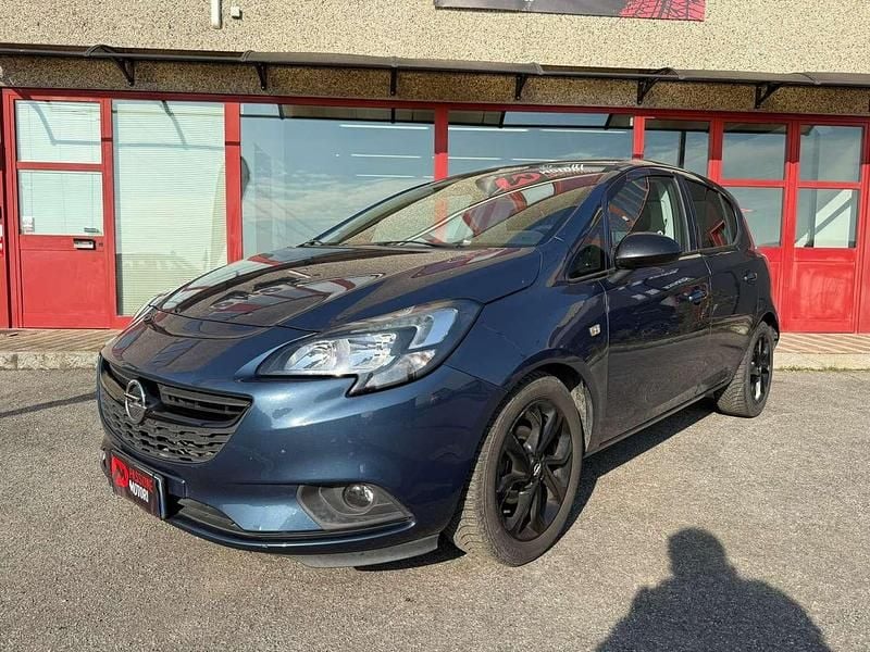 Blu/azzurro Usata 2016 Opel Corsa Tre volumi | 5000 € (Ottimo prezzo) - Immagine 1/4