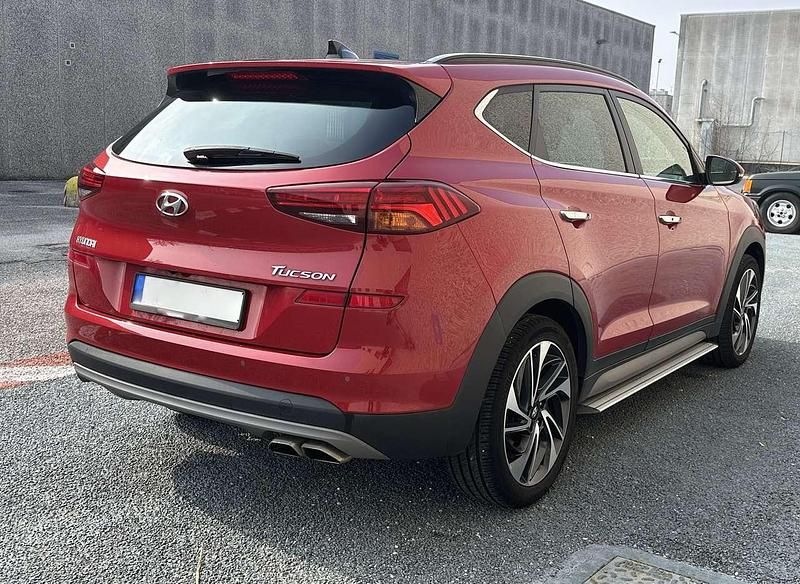 Usata Hyundai Tucson 136 CV (100 kW) 2020 Rosso SUV