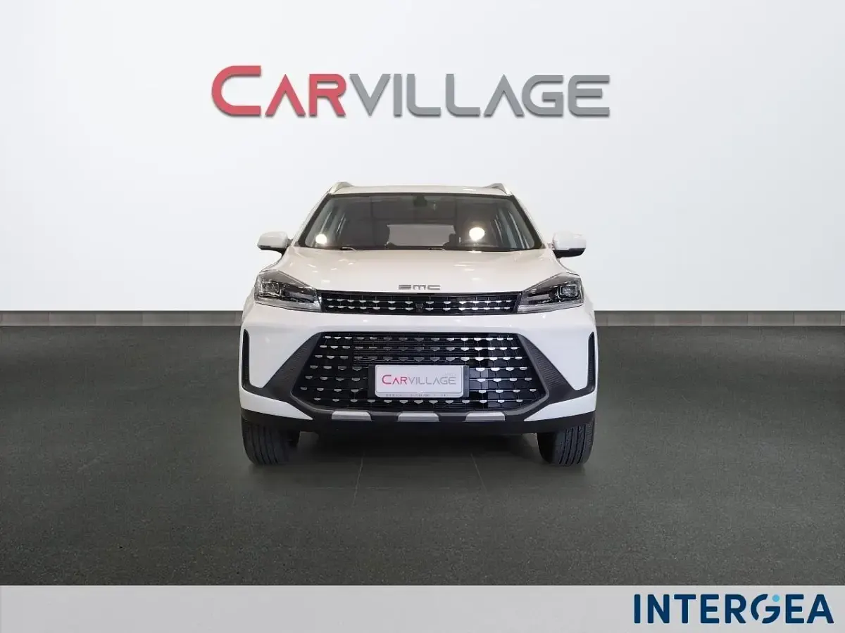 Usata EMC SEI 113 CV (83 kW) 2025 Bianco SUV