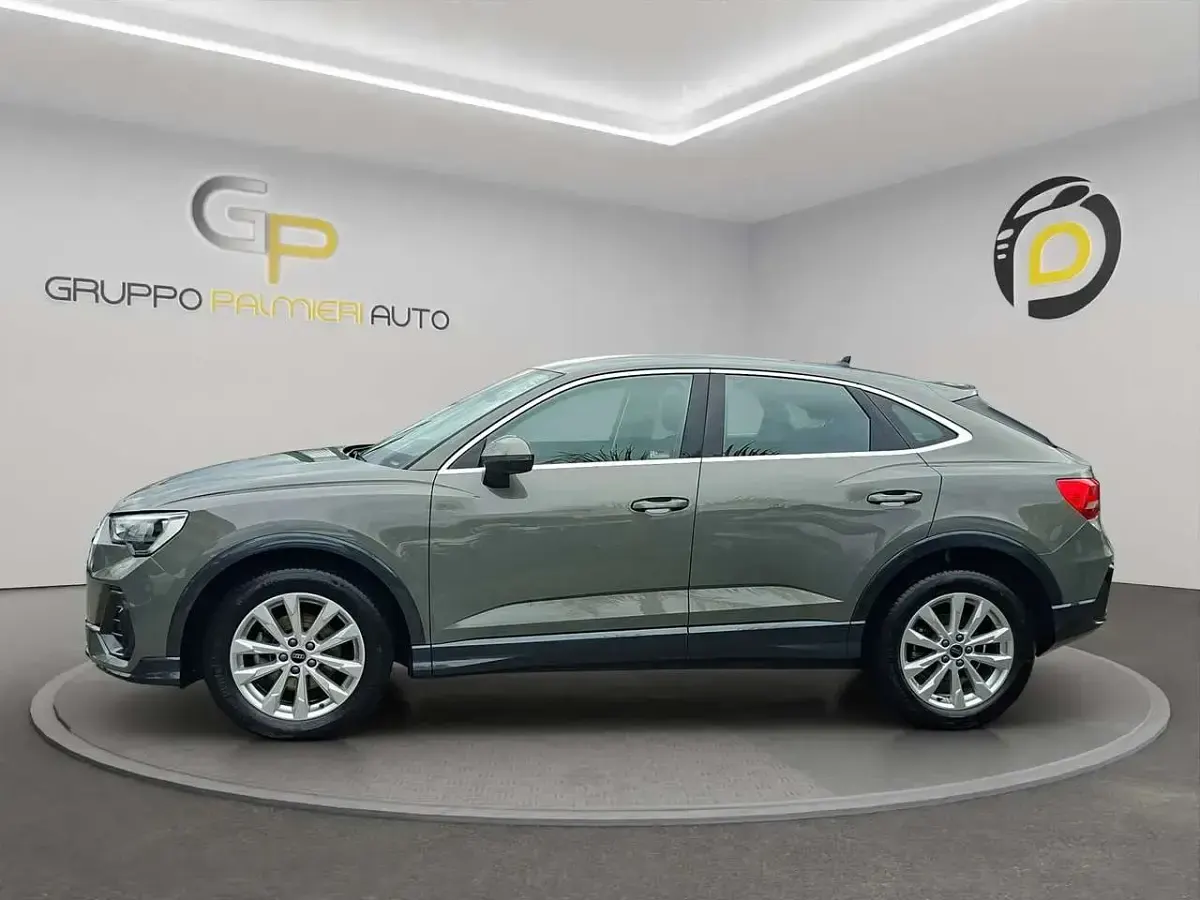 Usata Audi Q3 Sportback Business Plus 150 CV (110 kW) 2024 Grigio SUV