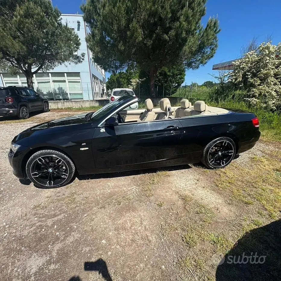Usata BMW 325 Efficient Dynamics 197 CV (144 kW) 2008 Nero Coupé