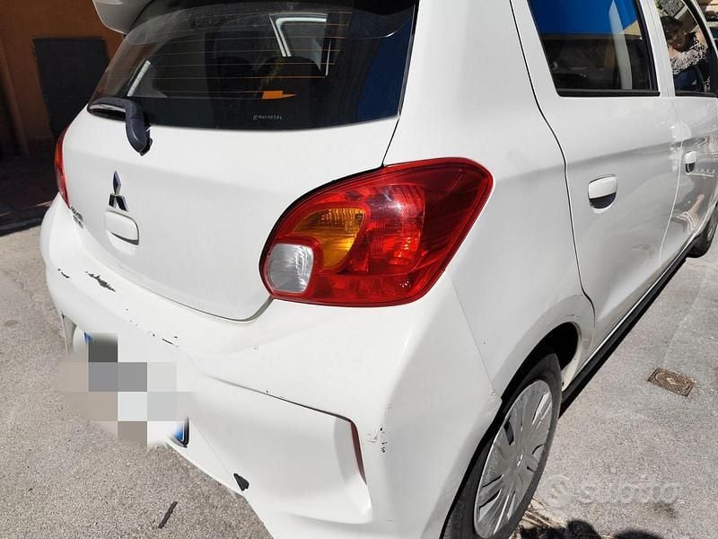 Usata Mitsubishi Space Star Invite 80 CV (58 kW) 2021 Bianco Utilitaria