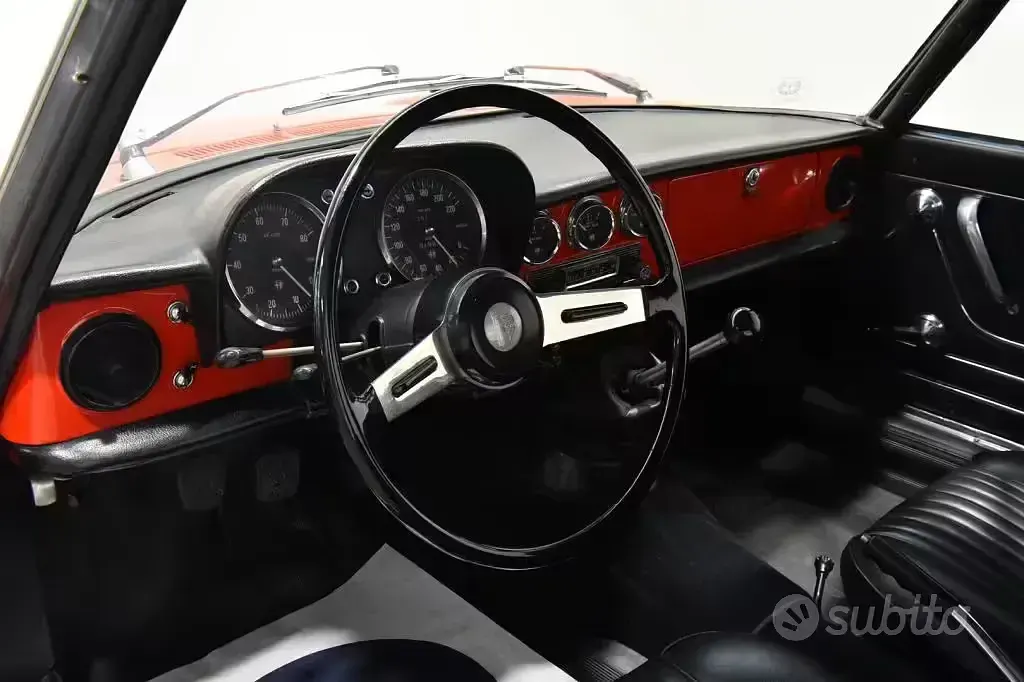 Usata Alfa Romeo Spider 88 CV (64 kW) 1960 Rosso Cabrio
