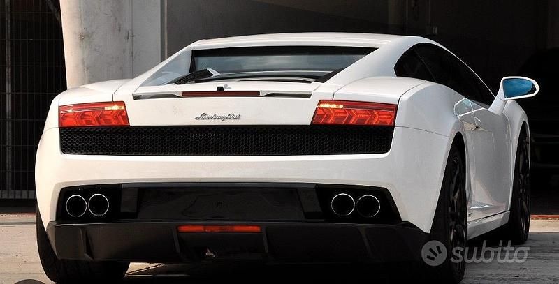 Usata Lamborghini Gallardo 560 CV (411 kW) 2009 Bianco Coupé