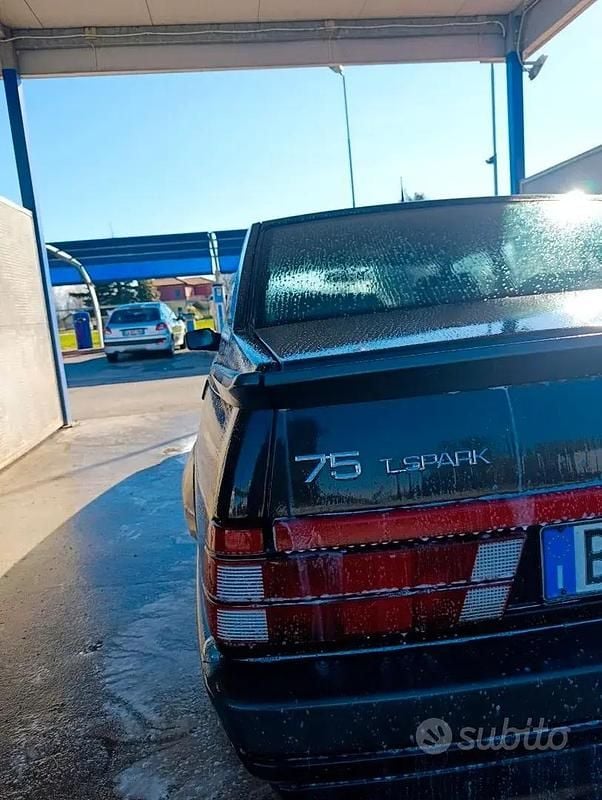 Usata Alfa Romeo 75 1991 Berlina