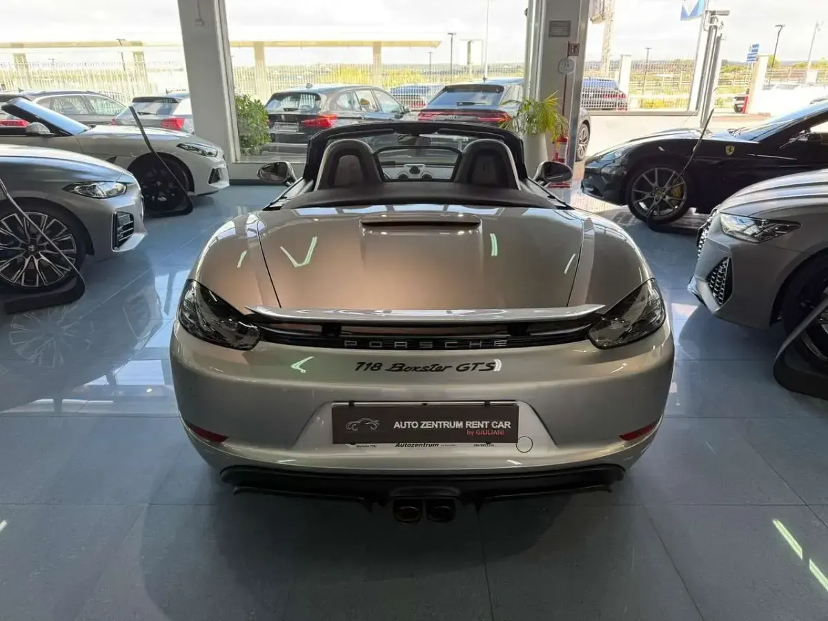 Usata Porsche 718 366 CV (269 kW) 2019 Argento Cabrio