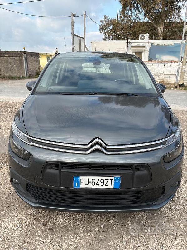 Usata Citroën C4 Picasso Live 120 CV (88 kW) 2017 Grigio Monovolume