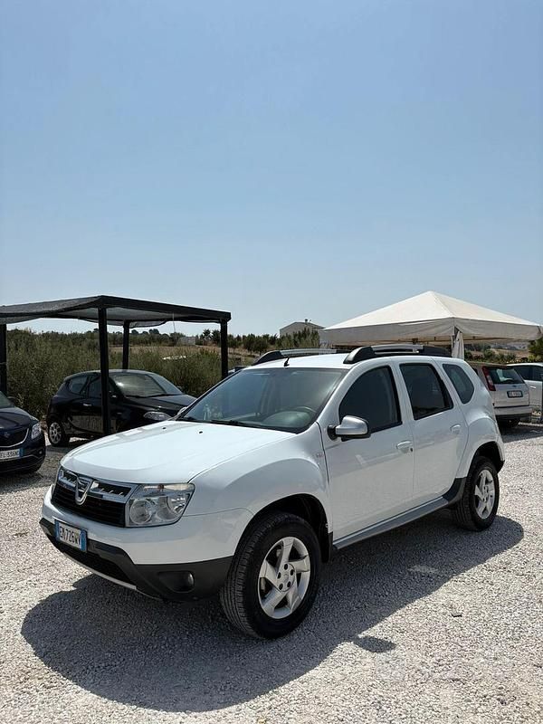 Usata Dacia Duster 110 CV (80 kW) 2012 Bianco SUV