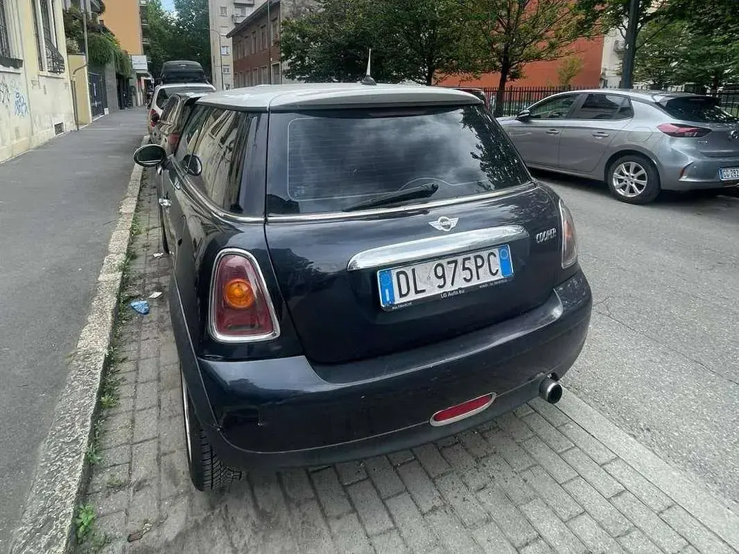 Usata Mini Cooper Pepper 120 CV (88 kW) 2007 Blu/azzurro Utilitaria