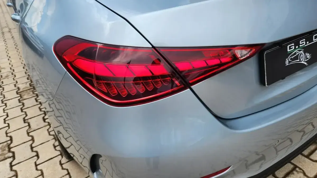 Usata Mercedes C220 Premium 199 CV (146 kW) 2022 Grigio Berlina