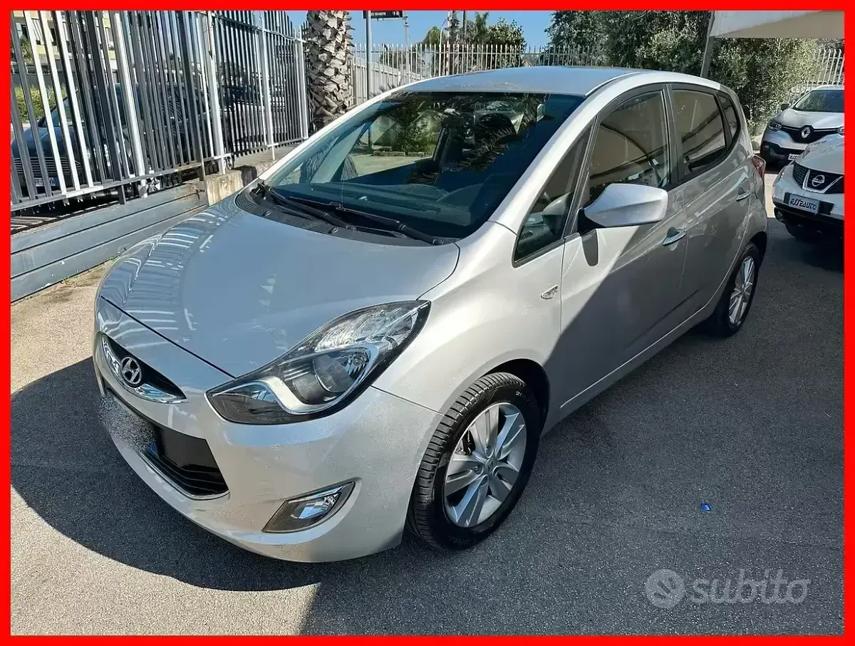 Occasion Hyundai ix20 Comfort 90 ch (66 kW) 2013 Gris Citadine