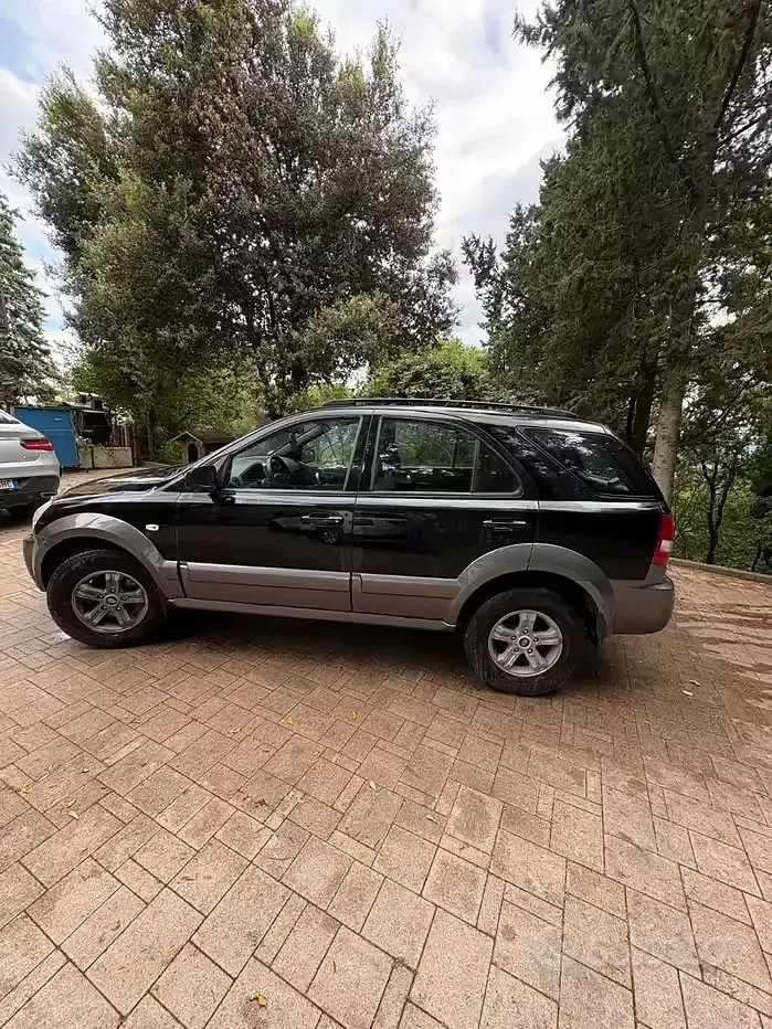 Usata Kia Sorento 2001 Nero SUV