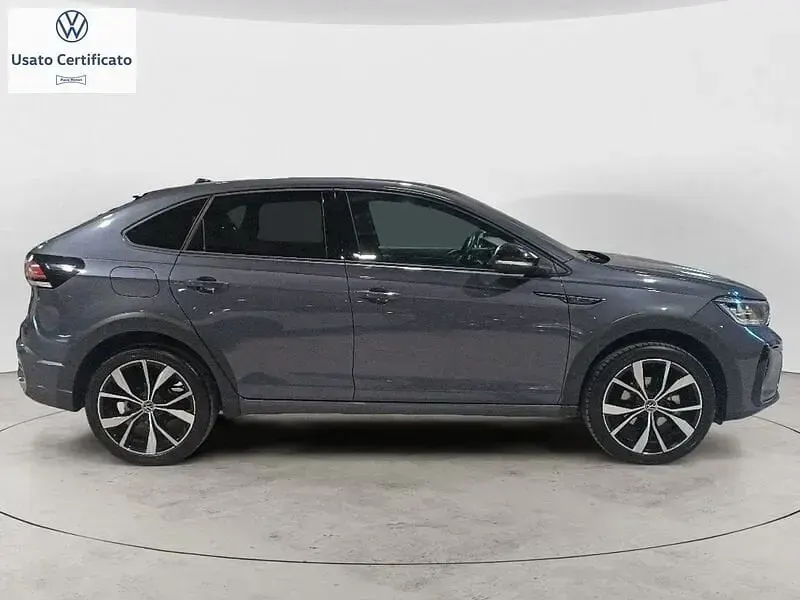 Usata VW Taigo R-line 110 CV (80 kW) 2023 Grigio SUV