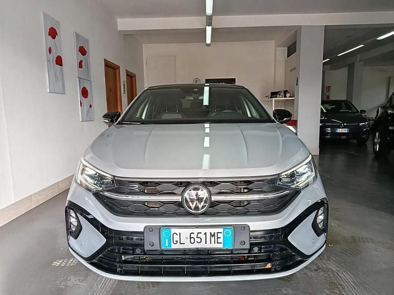 Usata VW Taigo R-line 115 CV (84 kW) 2023 Argento SUV