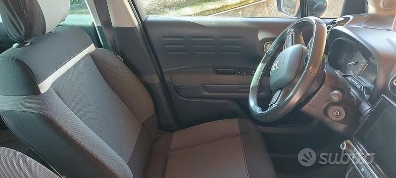 Usata Citroën C3 Aircross 110 CV (80 kW) 2022 Grigio SUV